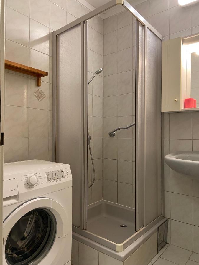 In 3 Apartment *