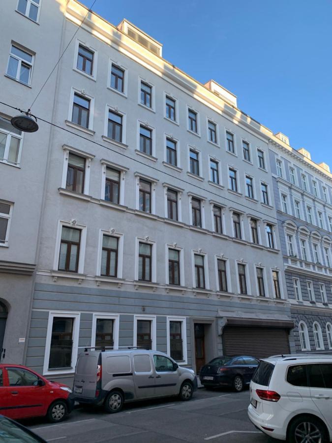 3-bedroom In *