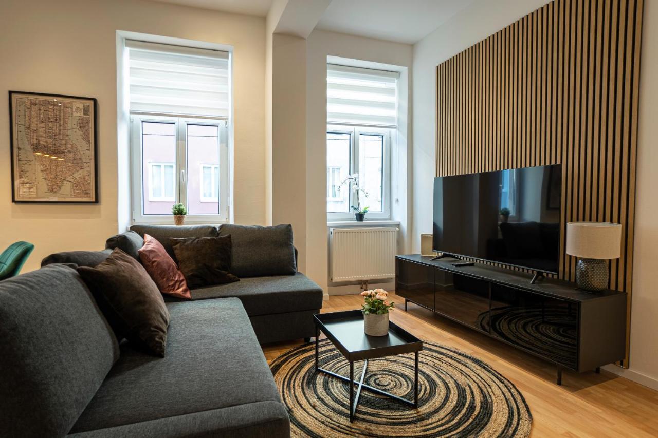 Experience Fresh Comfort In Our Brand-new In Vienna's 17th District Apartment *