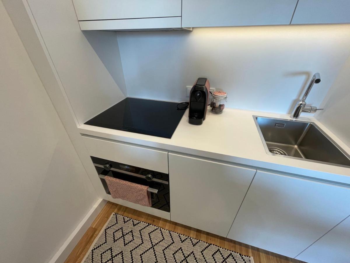 Apartment Parkblick - Therme - Gratis Parken Im Der Garage - Terrasse - U-bahn