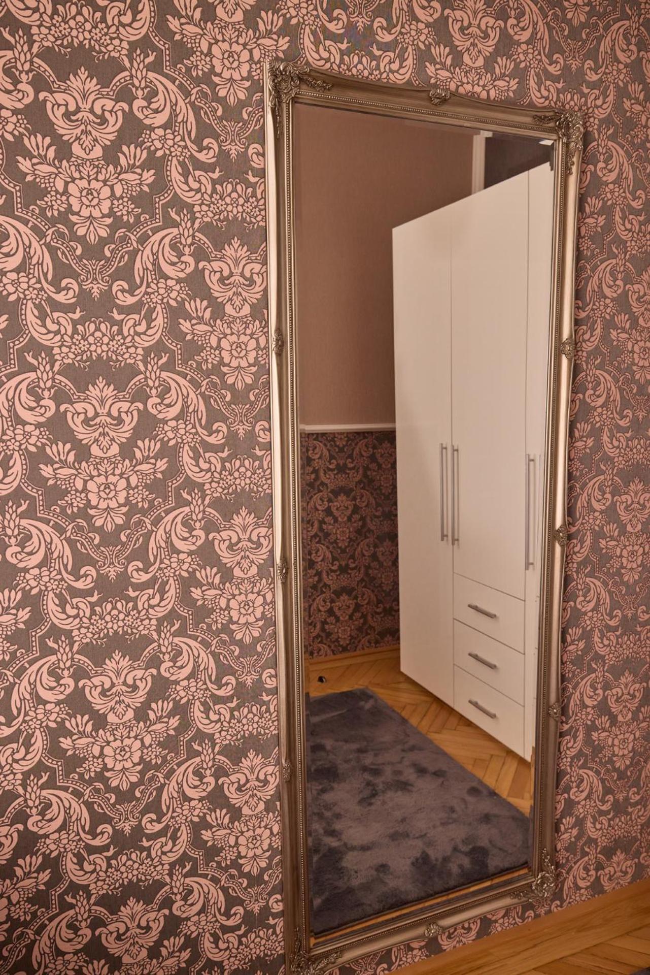 Sophies Place Augarten - Imperial Lifestyle Parking Apartment