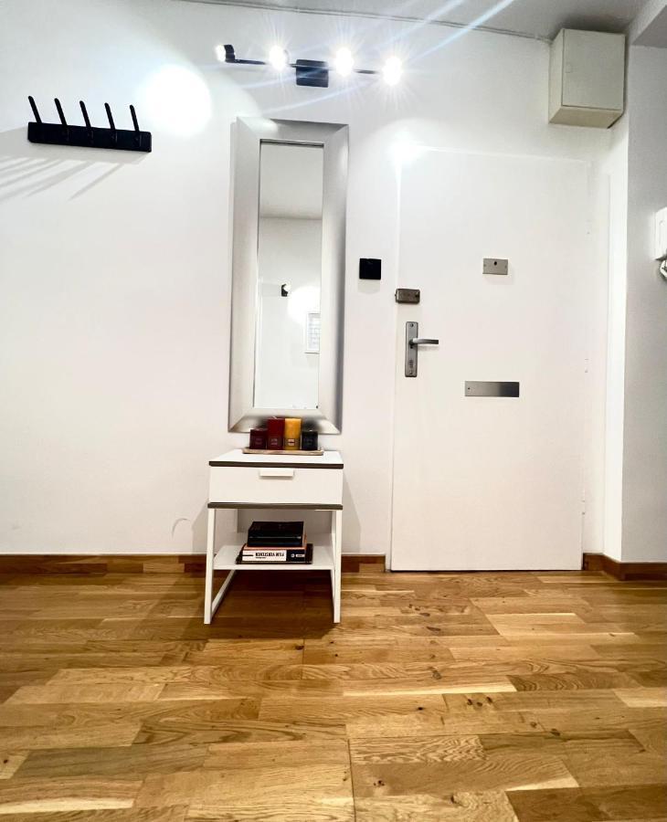 Spacious With Terrace * Wien