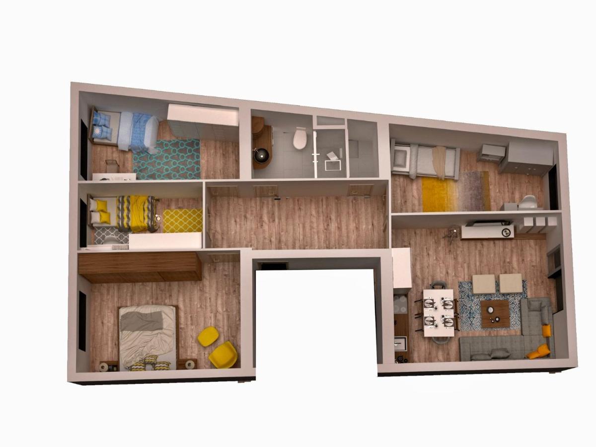 Spacious With Terrace