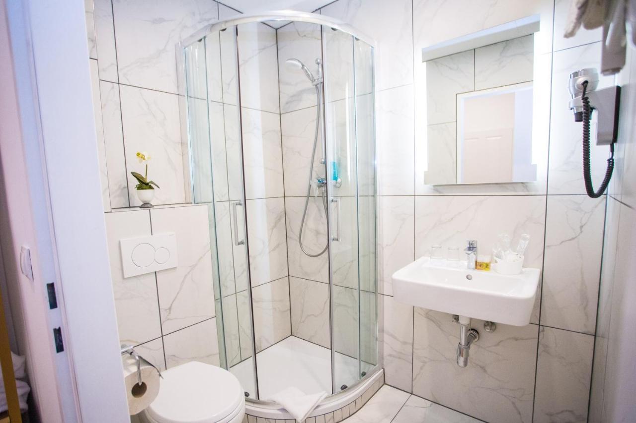 Hotel I Self Check In Viena