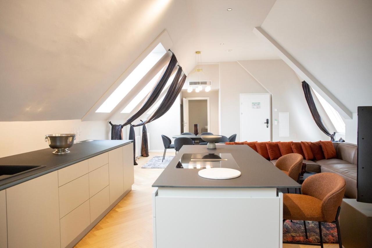 Aparthotel Blackhome Wien I Contactless Check-in Vienna