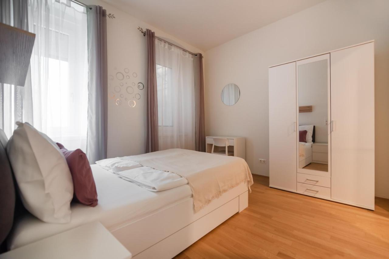 An Der Donau, 10 Minuten Ins Zentrum, Klimaanlage Apartamento