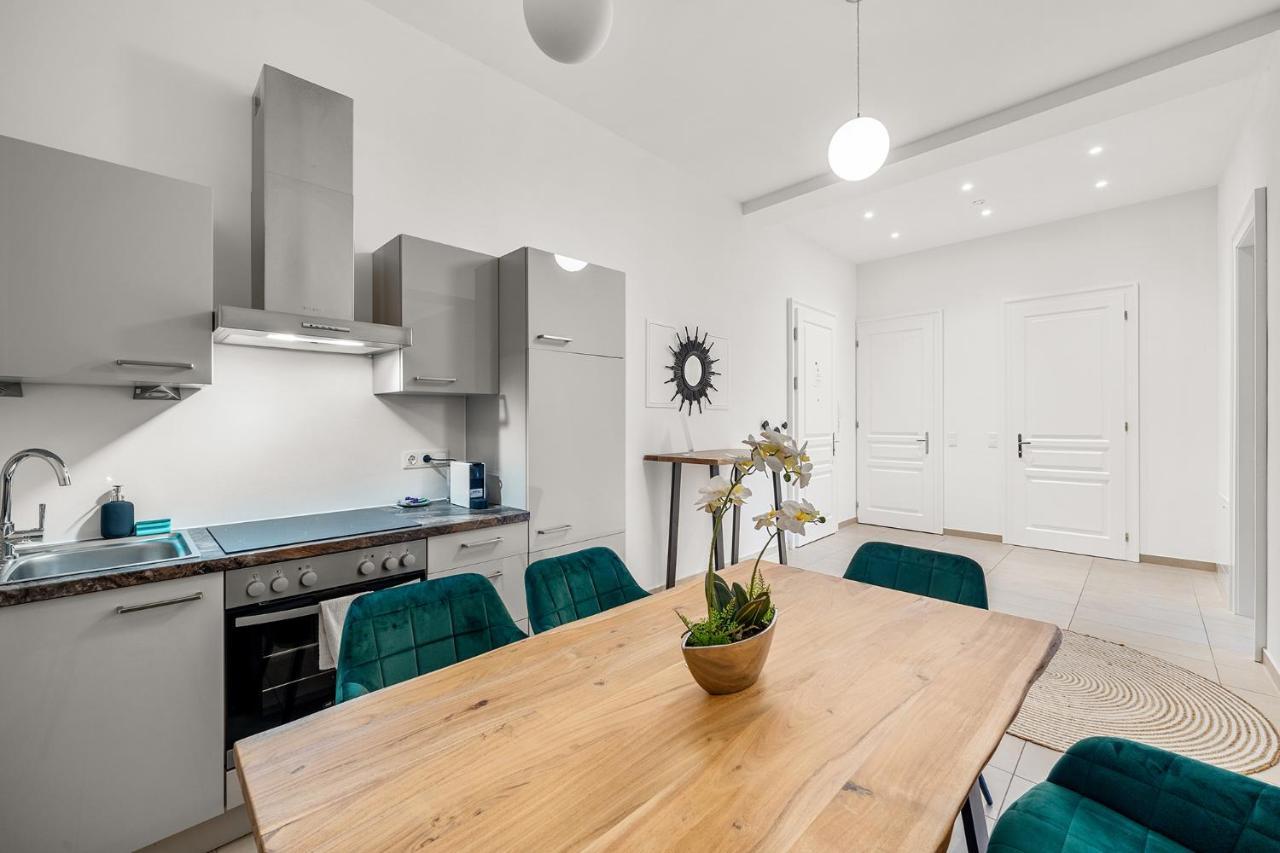 Apartment Chic Residences #suite 7 *