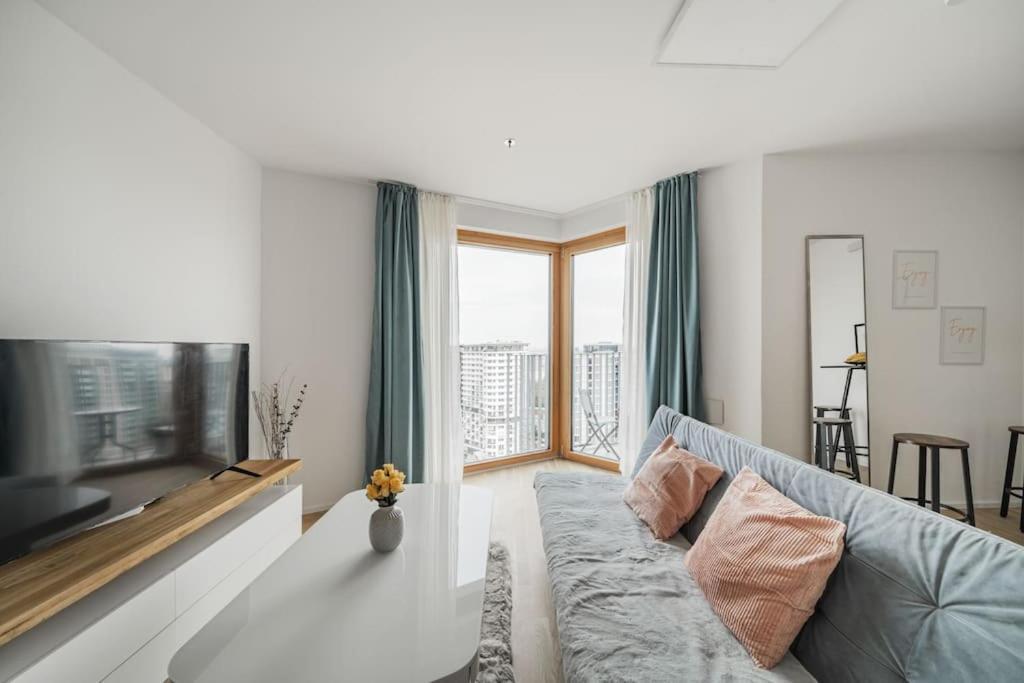 Sky Mit Balkon Apartment *