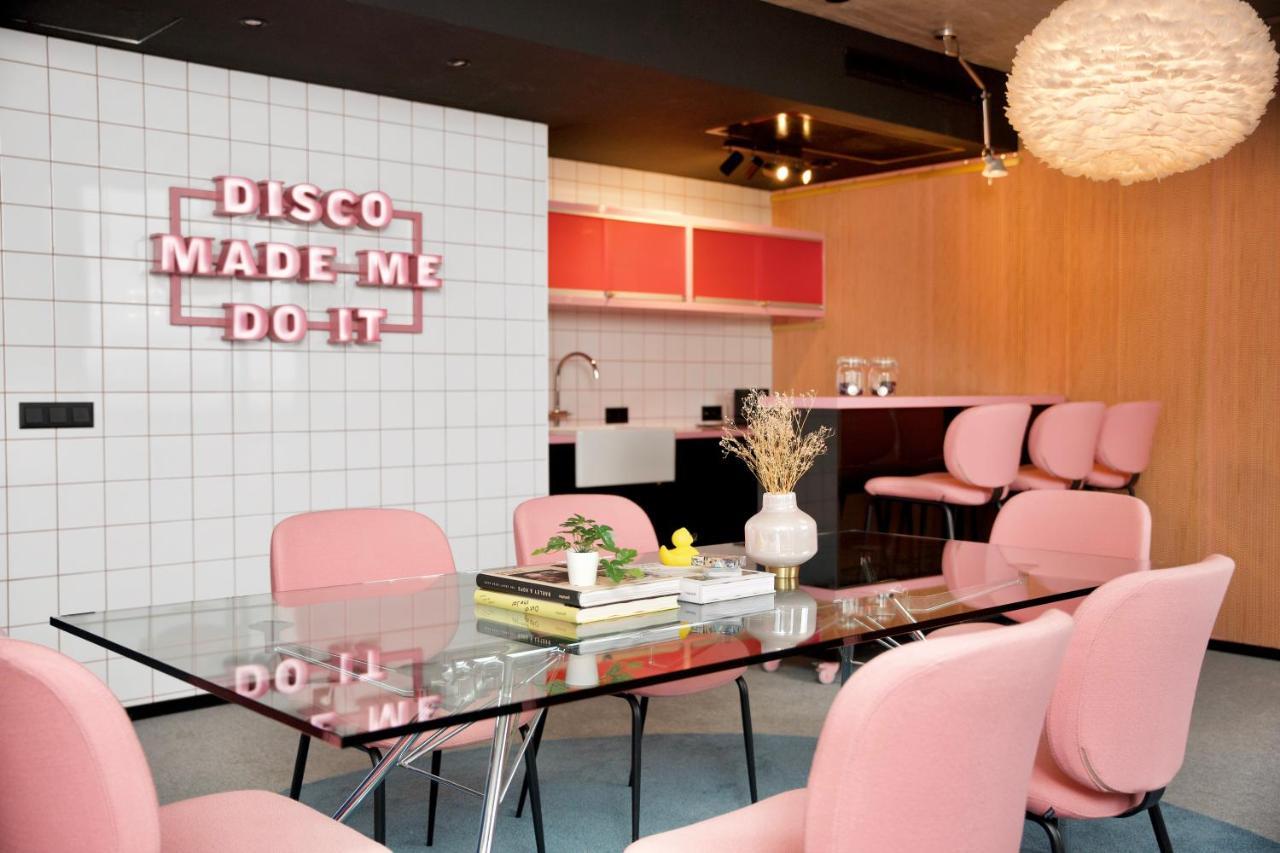 The Social Hub 4*