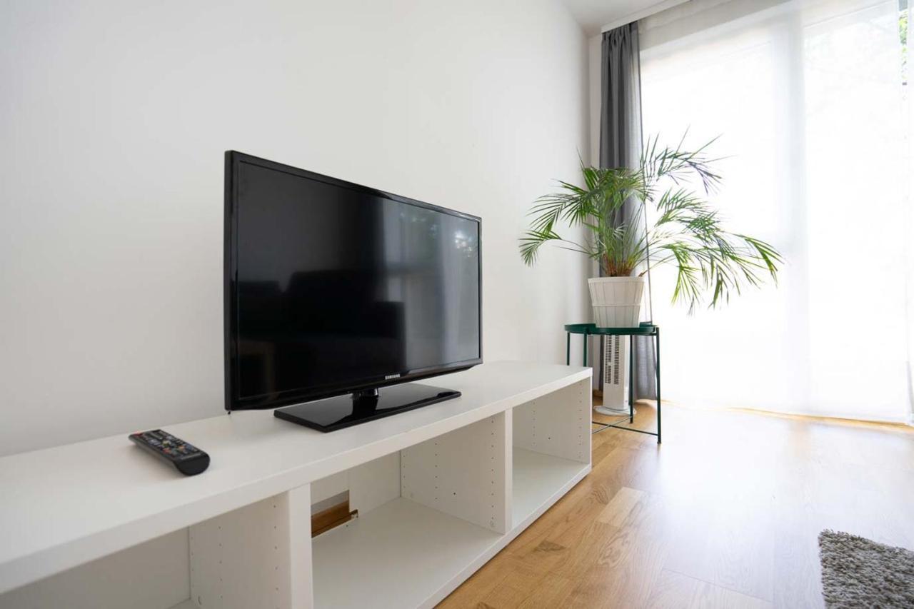 Donaufeld Living - Modernes Und Helles Apartment *