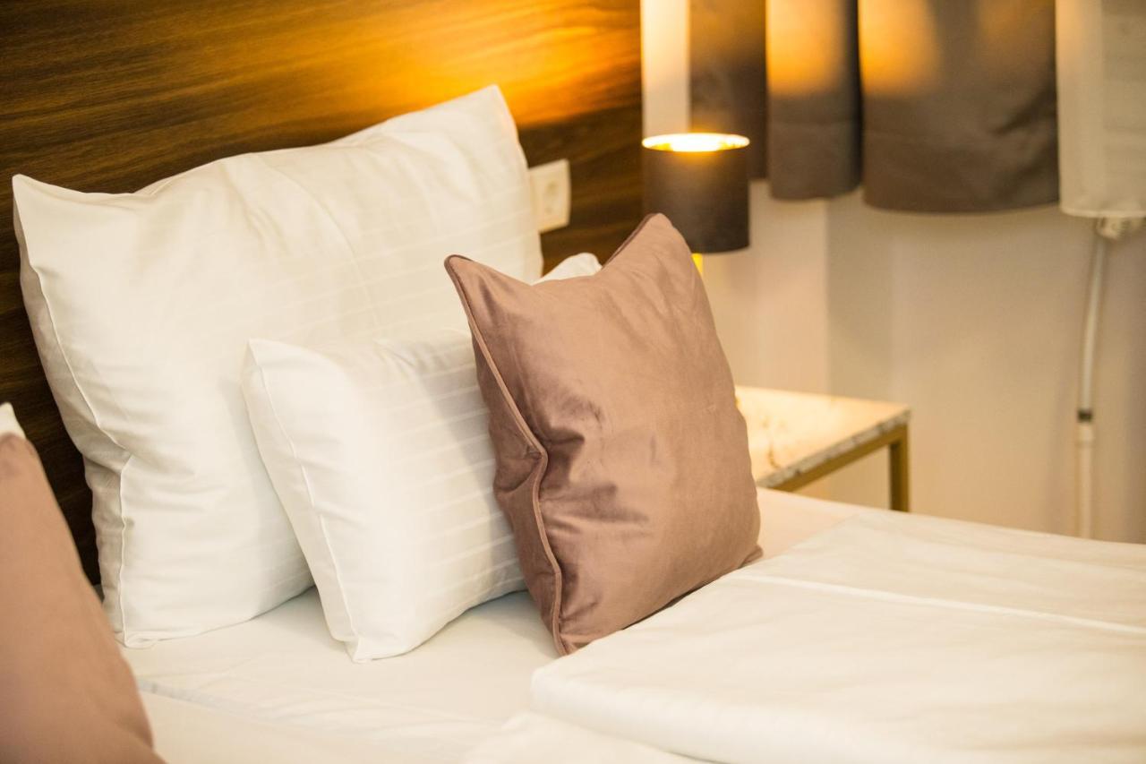 I Self Check In Hotel Viena