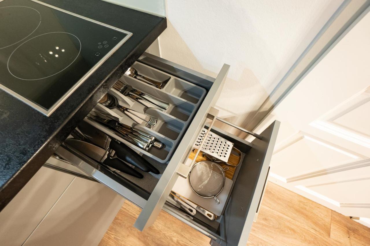 Appartamento Stylish With Dedicated Working Space And Super King-size Bed Located Between Centre And Donau River *