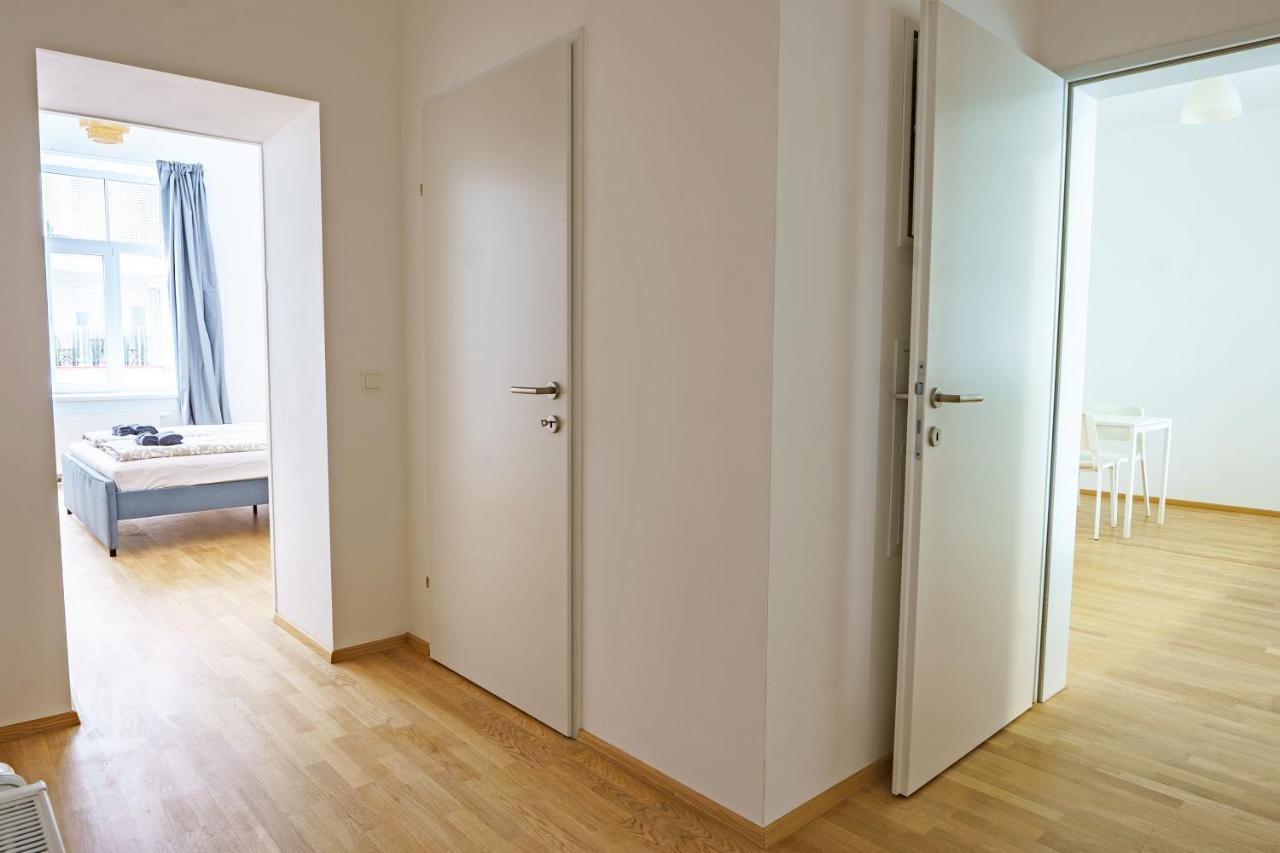 Ottakring Apartment