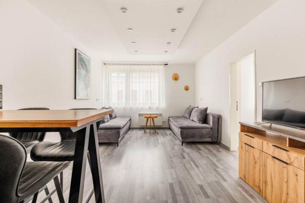 Cozy Renovated Close To Schoenbrunn Palace Vienna