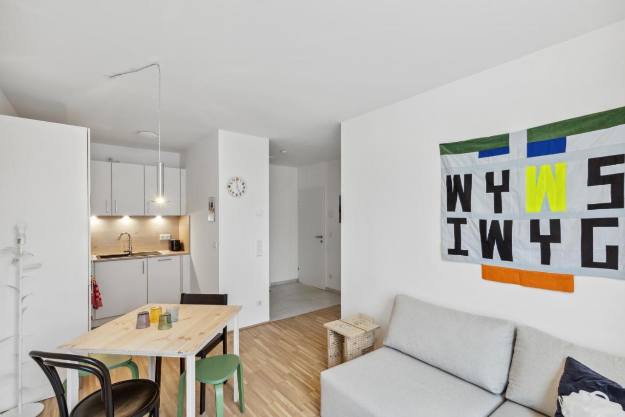 Ding Design In Brigittenau Apartamento