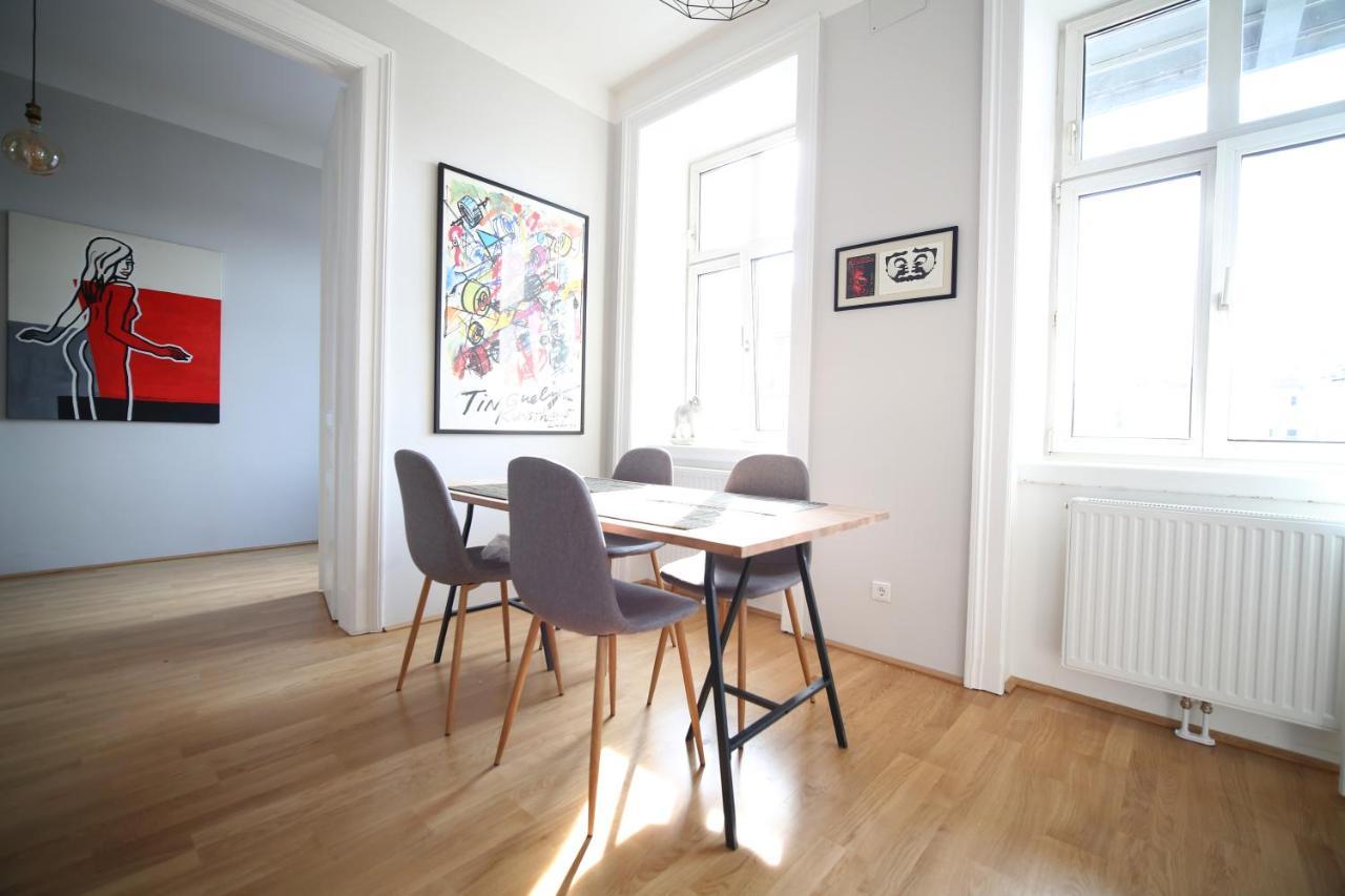 Classic, Modern & Sunny. 7min To Vienna's Center! Apartment Vienna