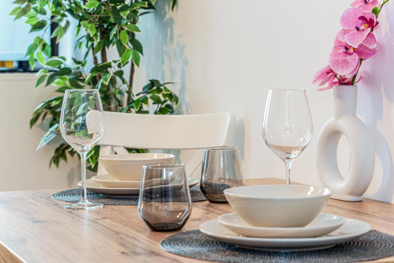 Apartment Beautiful - 12 Minutes To Center Wien