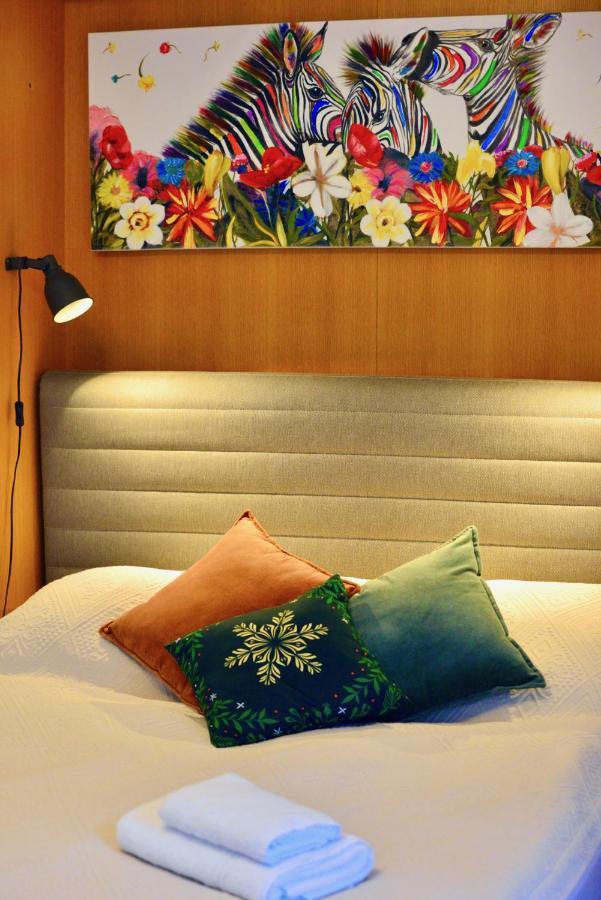 Apartment Charming With Balcony In Hip & Trendy Margareten Vienna