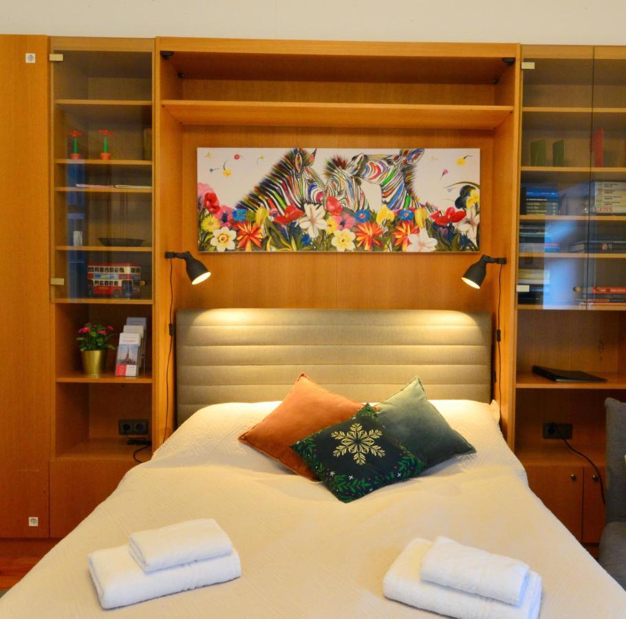 Charming With Balcony In Hip & Trendy Margareten Appartamento Vienna