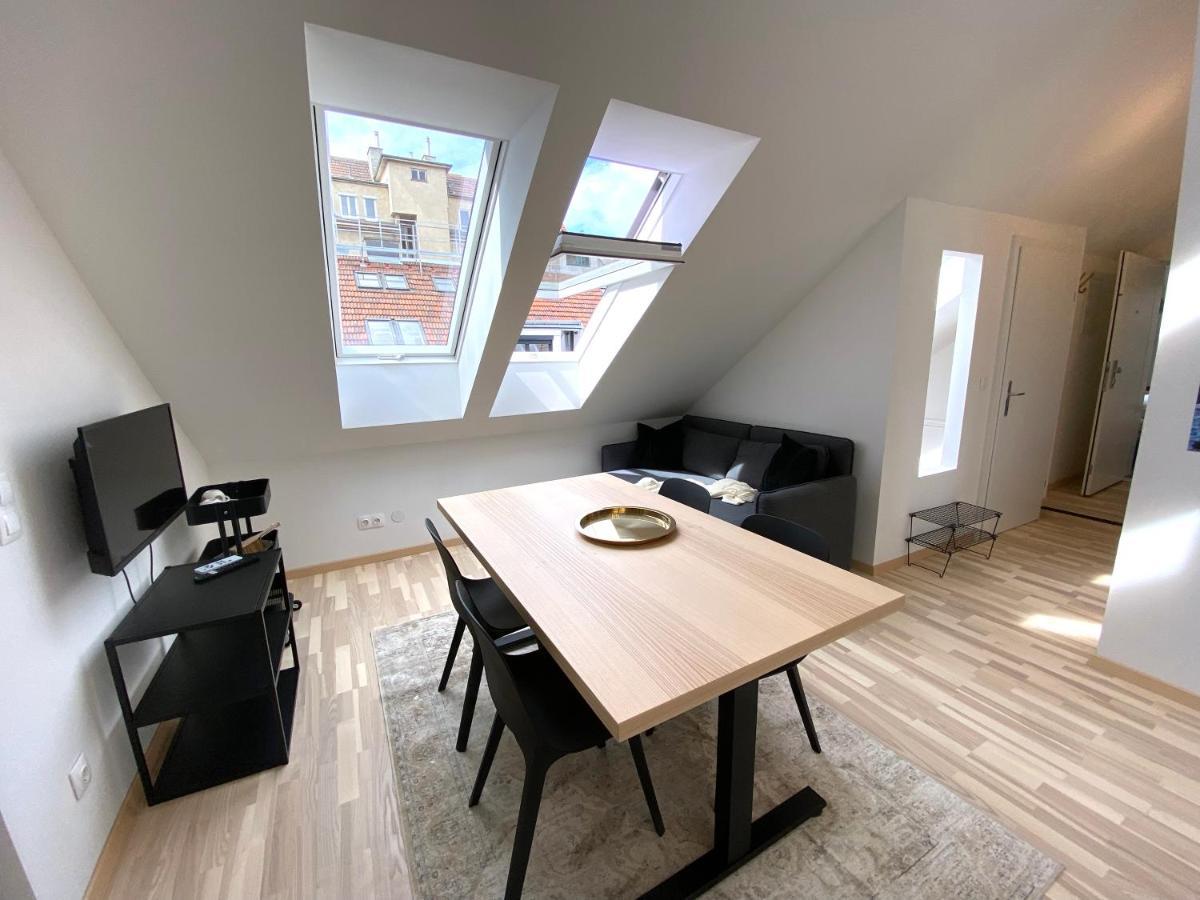 Apartamento Stilvolle Dachgeschosswohnungen Mit Balkon In Innenstadt Naehe