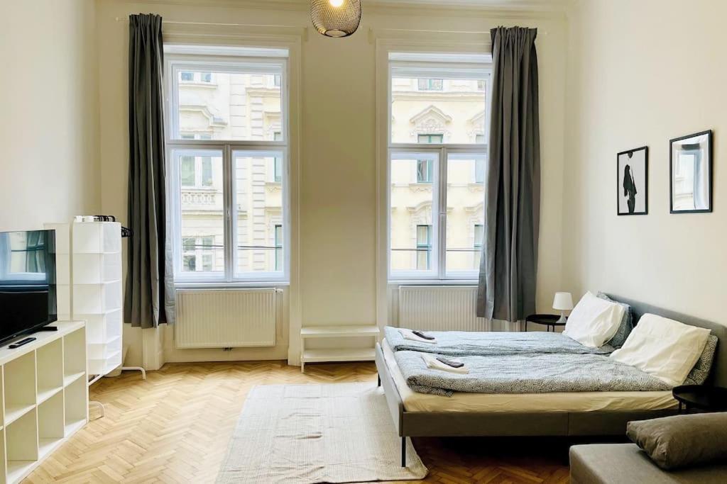 City-center-apartment Hip Area, Big & New Apartment