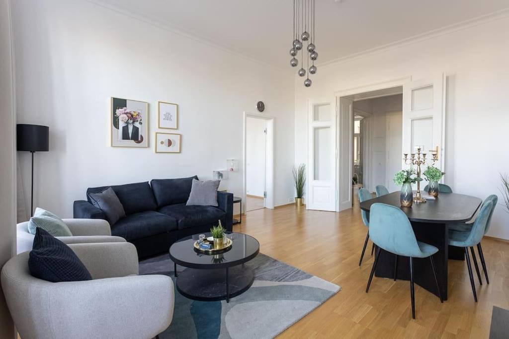 Apartment Franz 24 - Typical Viennese In The Heart Of *