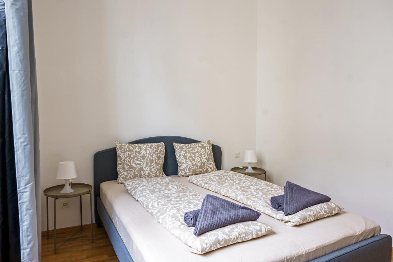 Ottakring Apartment