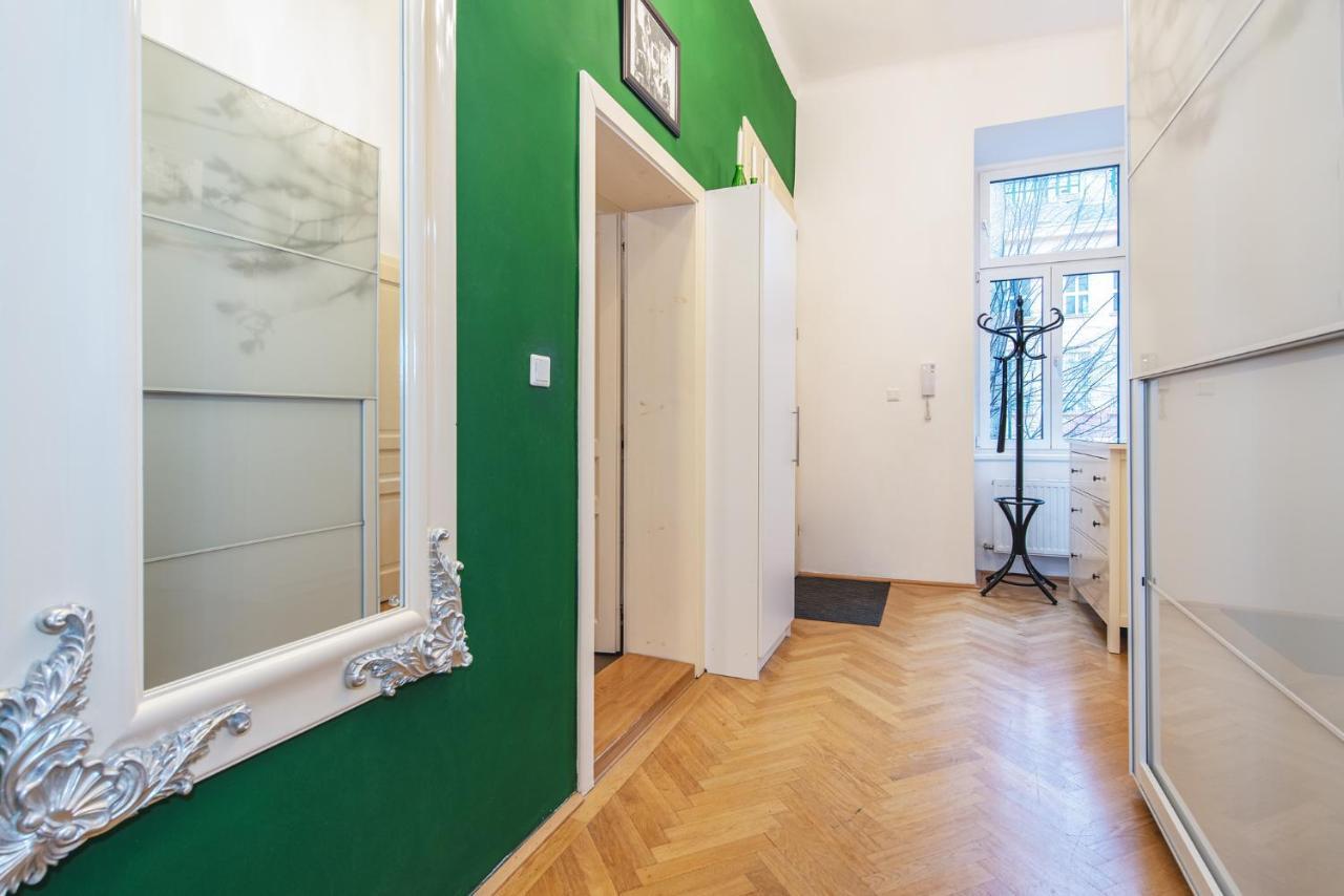 City-apartment In Center Of