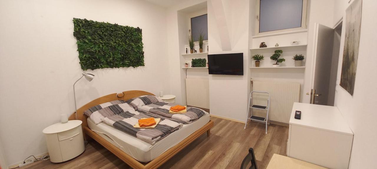 Apartment Mit Direktzugang