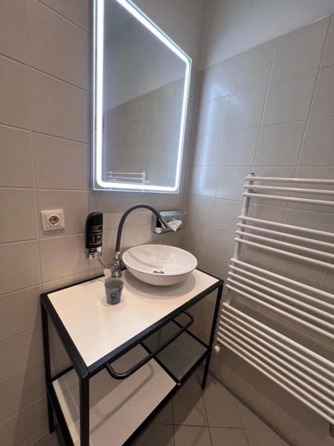 Urban Serviced Aparthotel