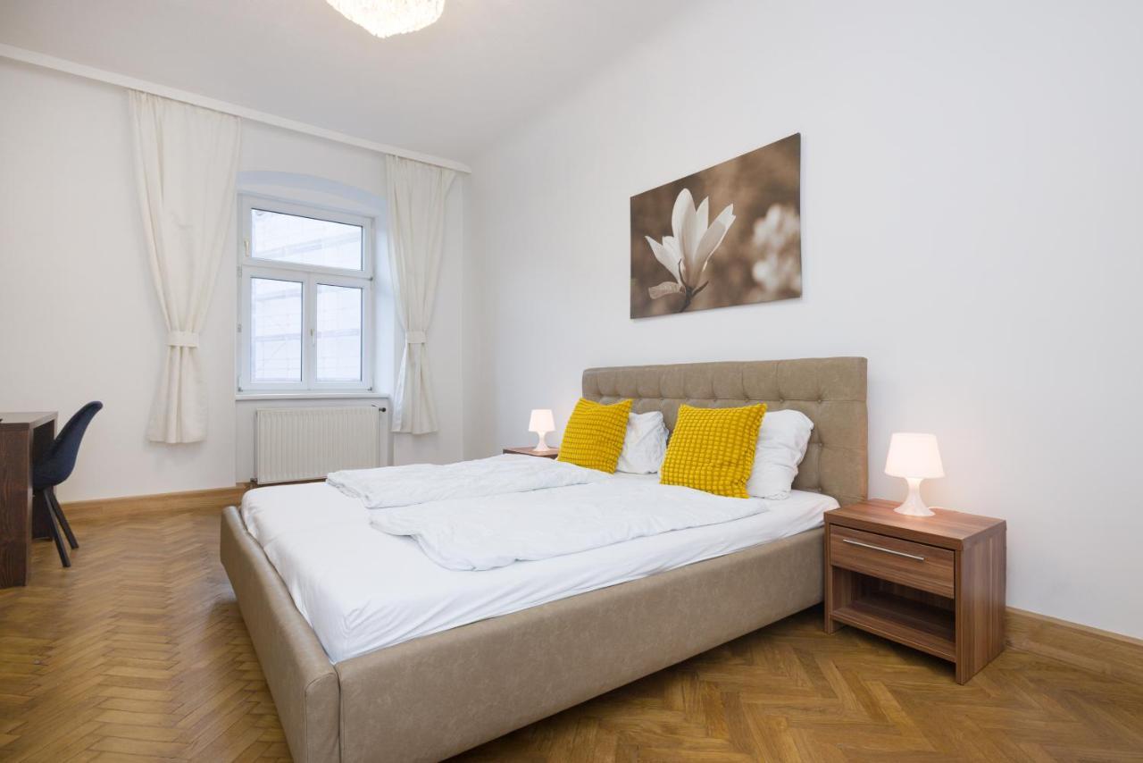 Apartment Cozy And Brand New 1 Bedroom In *