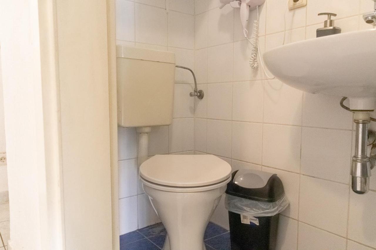 Peerles 2br Apt. Perfectly Situated&well Connected