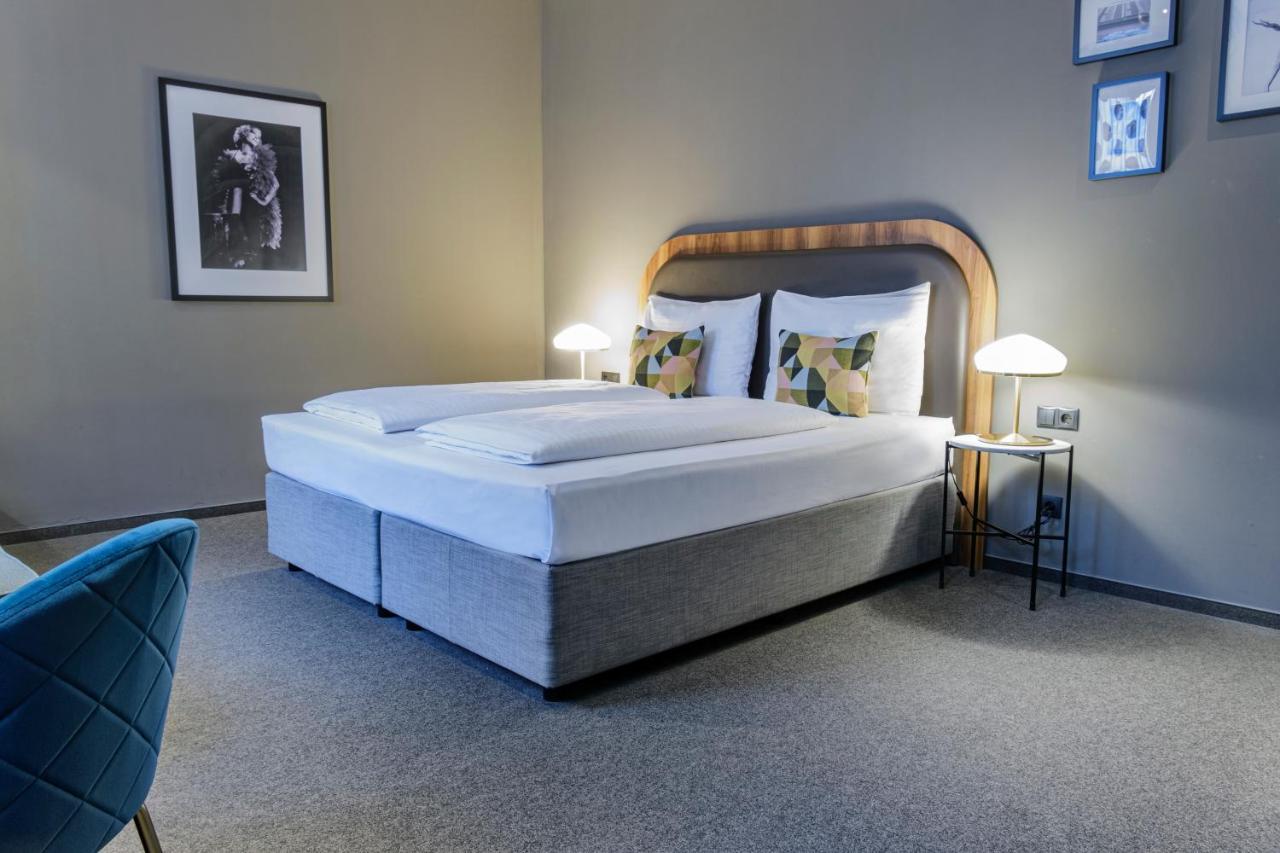 Hotel George 4*