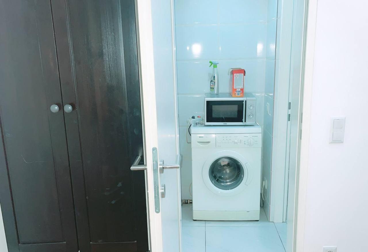 Premier Studio 2p Lg *