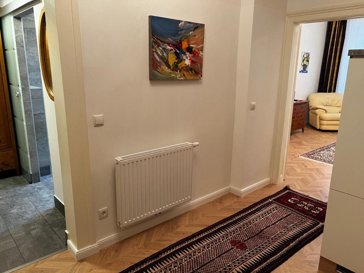 S&e Apartment *
