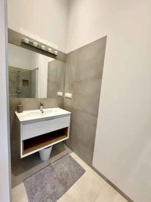 City-center-apartment Hip Area, Big & New Vienna