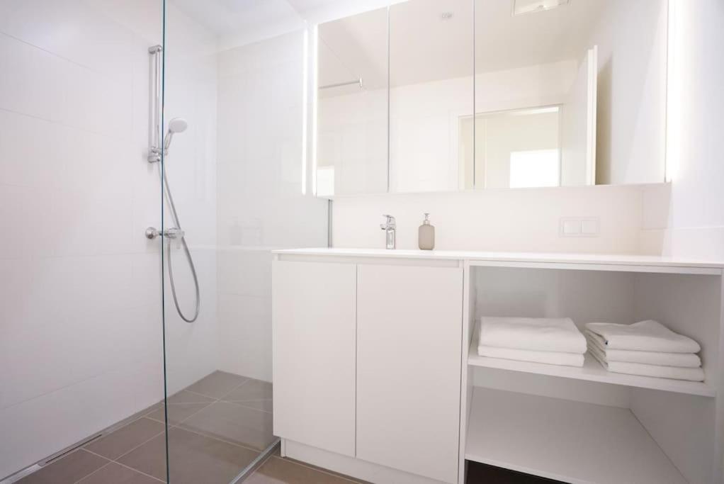 Fine With Terrace - 15 Min To Center Apartment