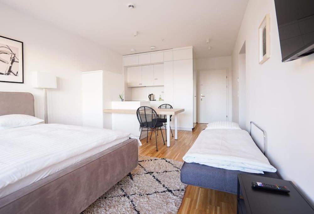 Fine With Terrace - 15 Min To Center Apartment