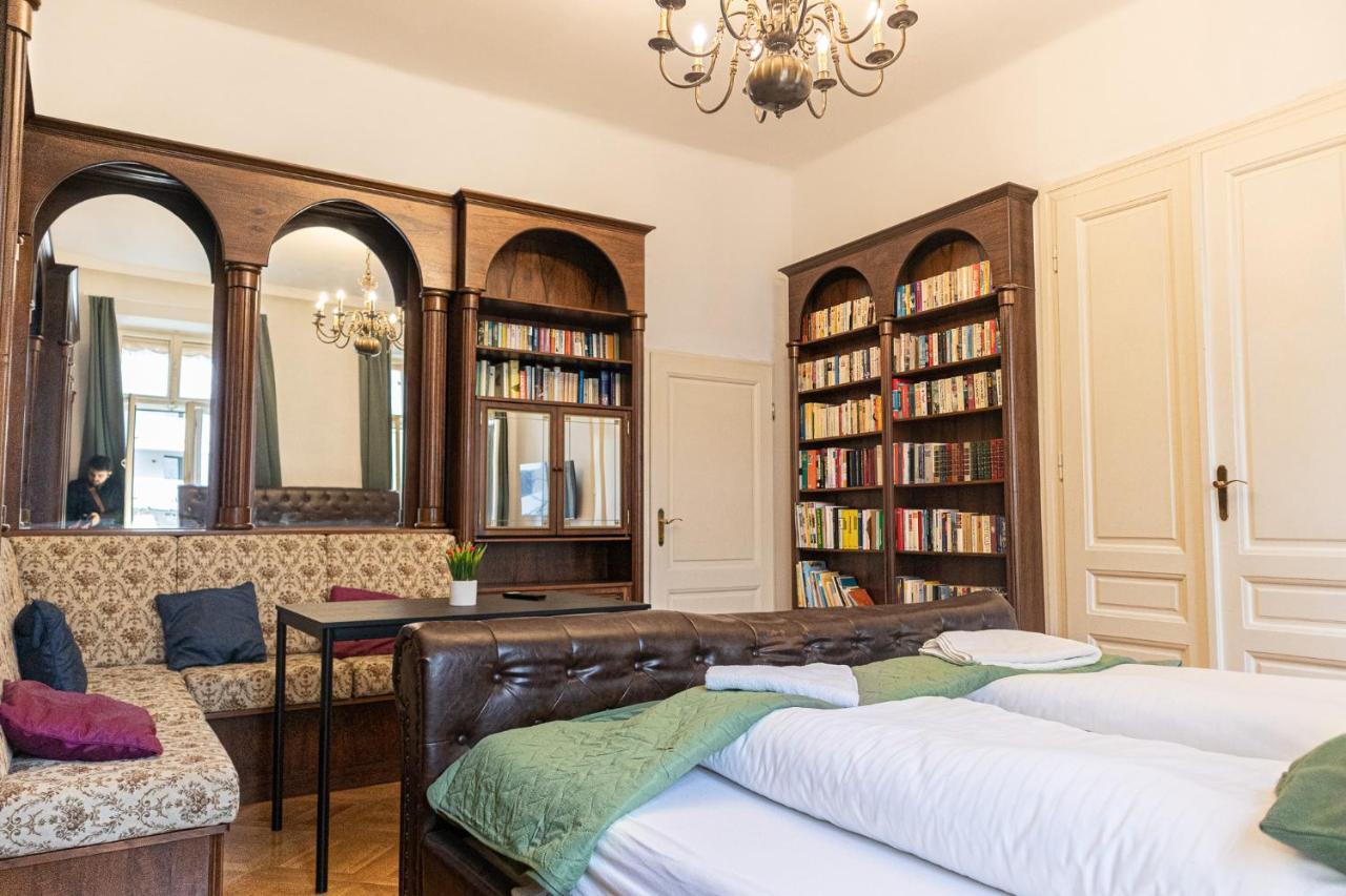 Friendly 4br Shared Apt- Near Downtown Apartment Vienna