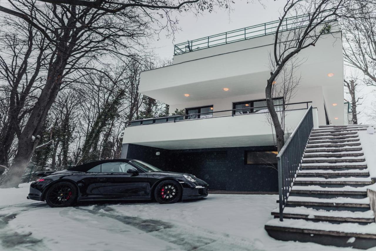 Apartment Porsche Mit Garten Und Garage In Bestlage Von Doebling In Wien