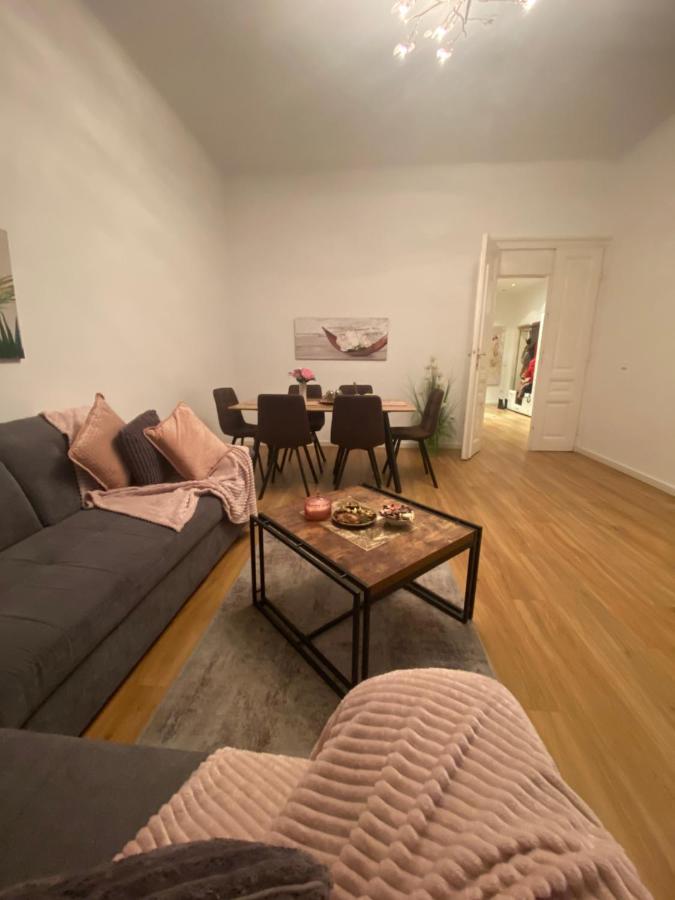Apartment Biljka