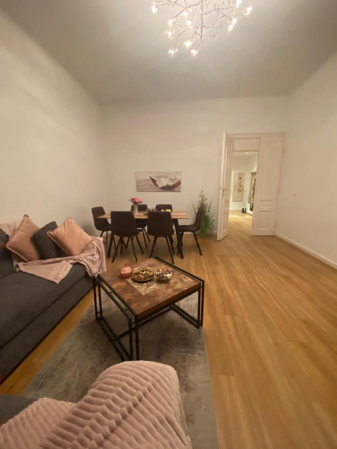 Biljka Apartment *