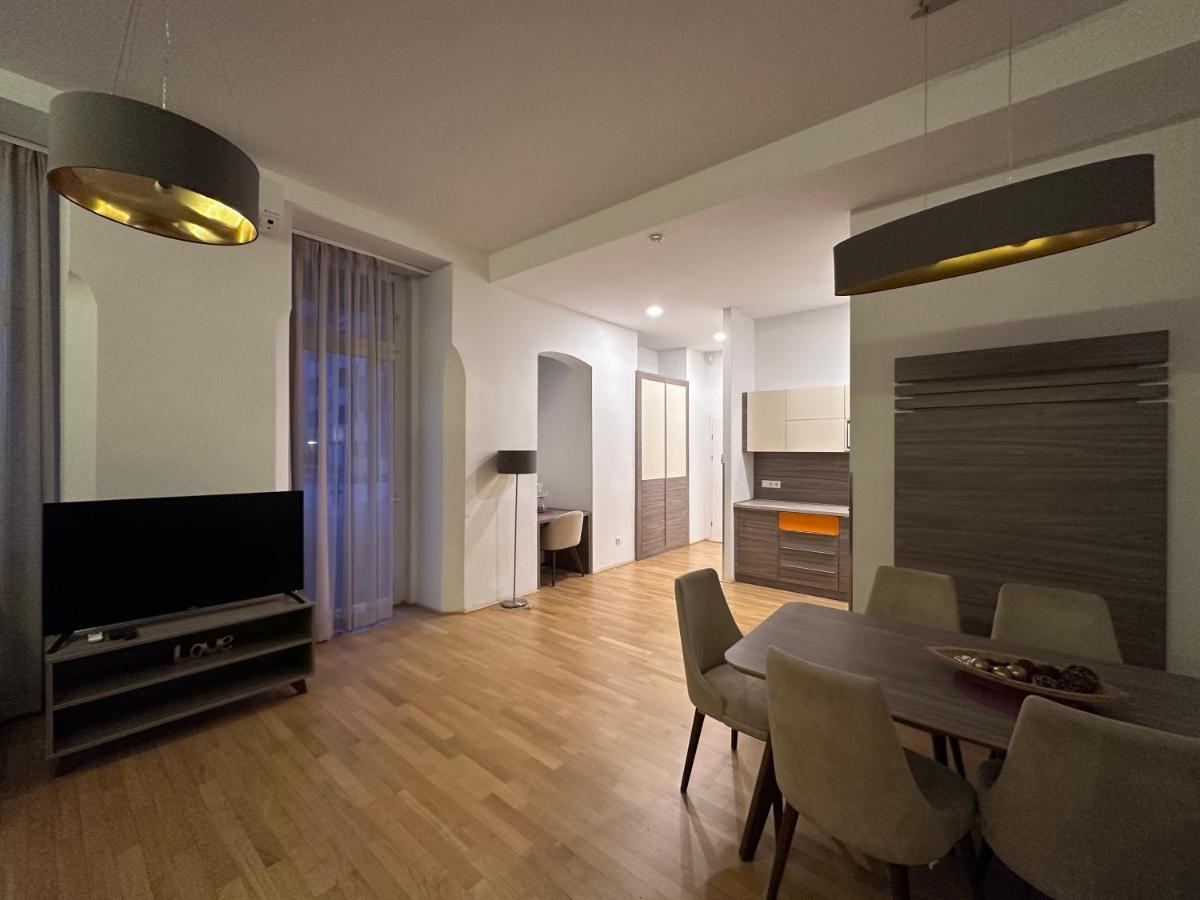 Apartment 7 *
