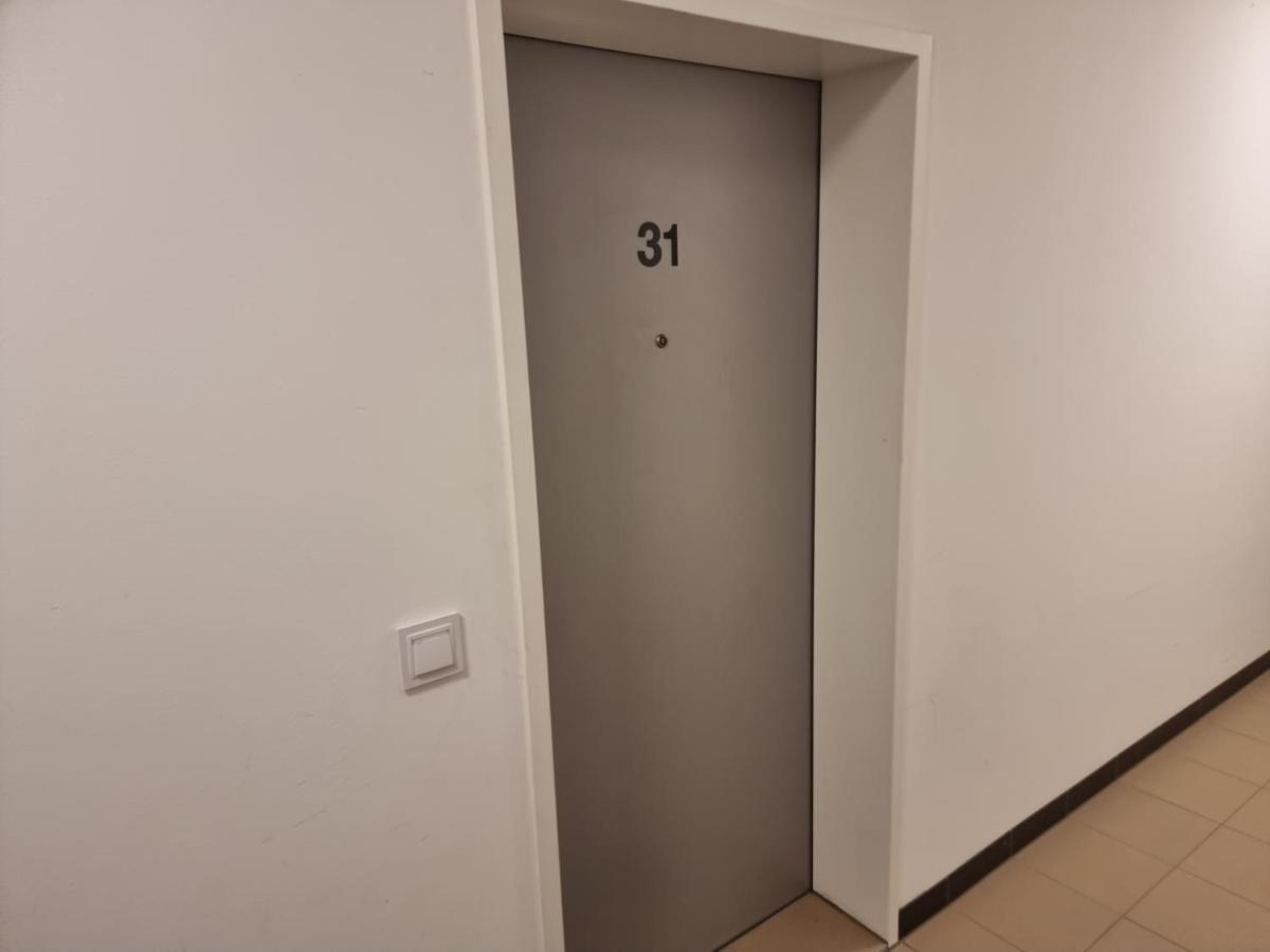Schone * Vienna