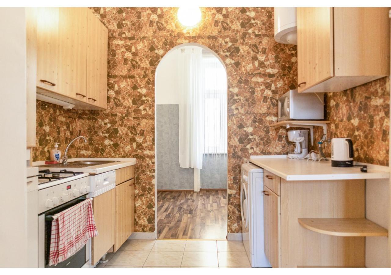 Apartment Cheerful 2br - Suitable For Longstays