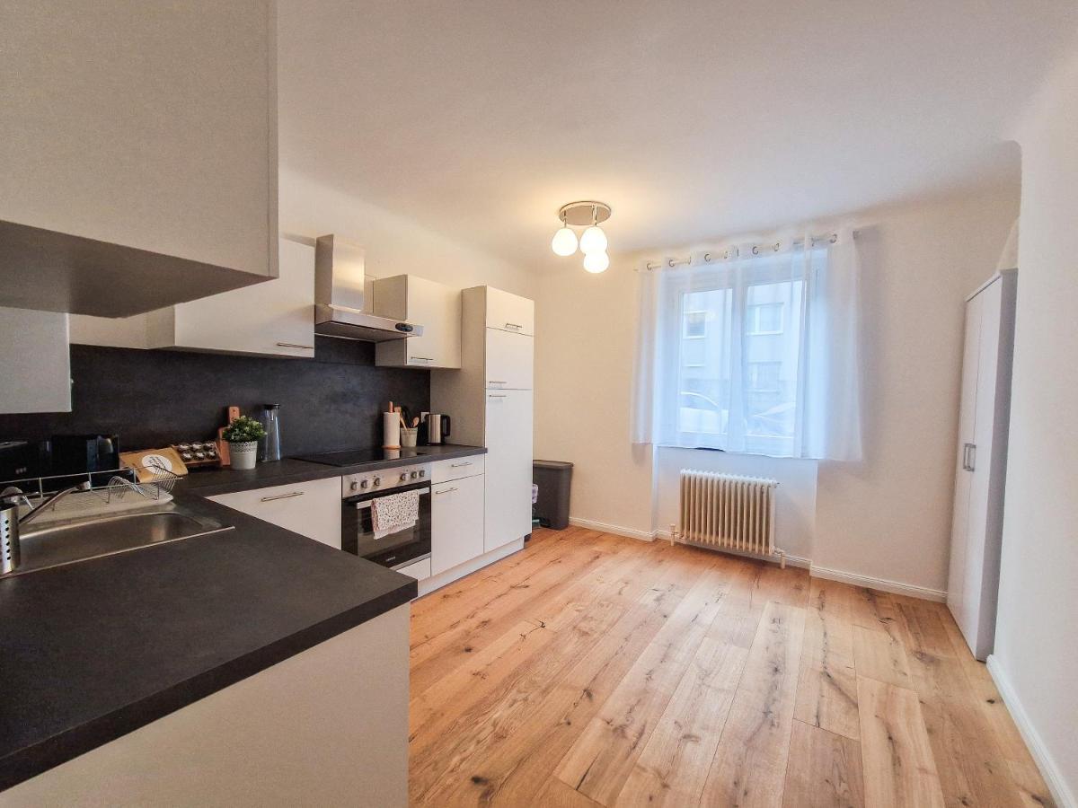 Feelhome - Design - Kitchen - Kingbed - Smart Tv Apartment Vienna