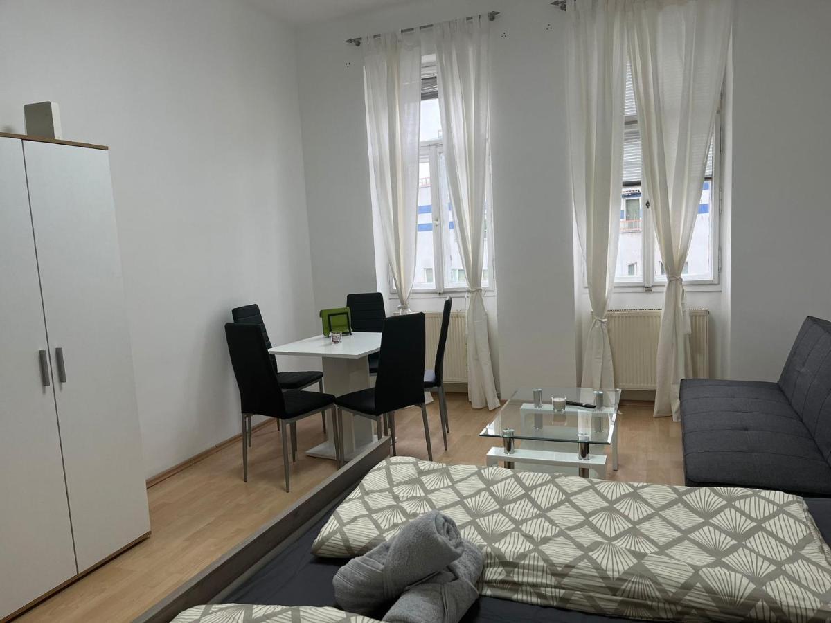 Family 5p Kl Apartment Vienna