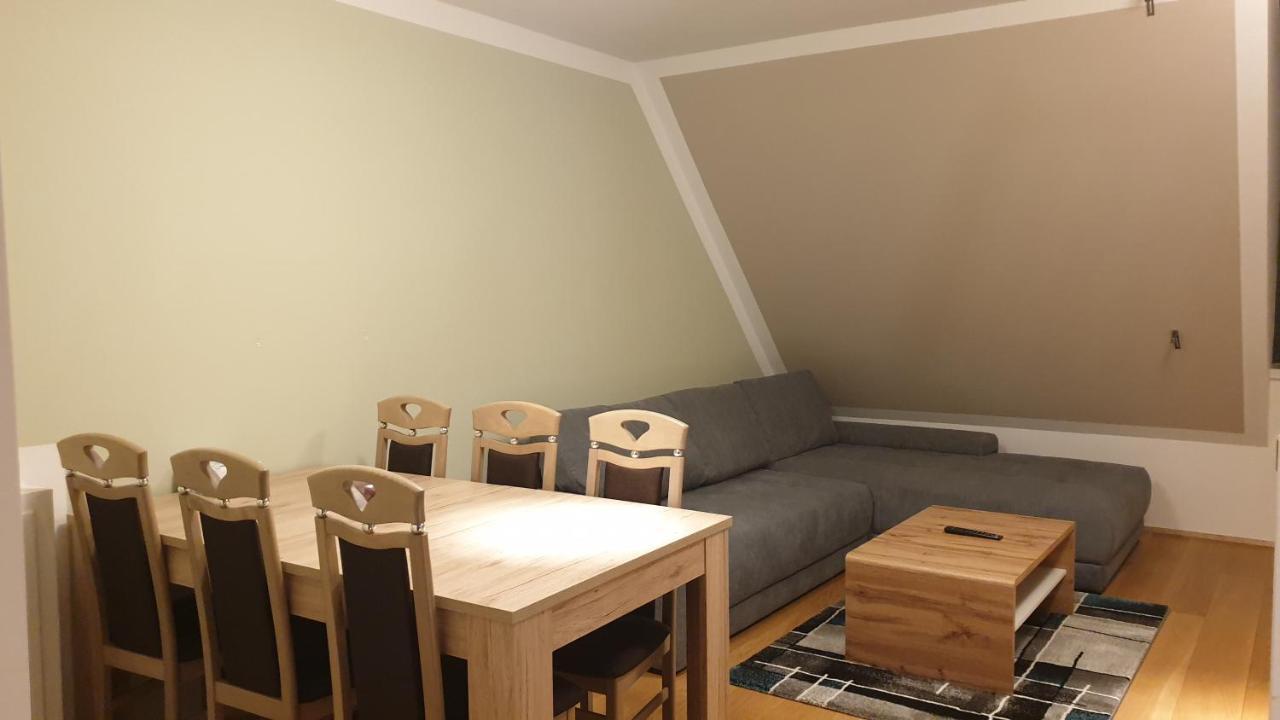 Elegance Apartamento