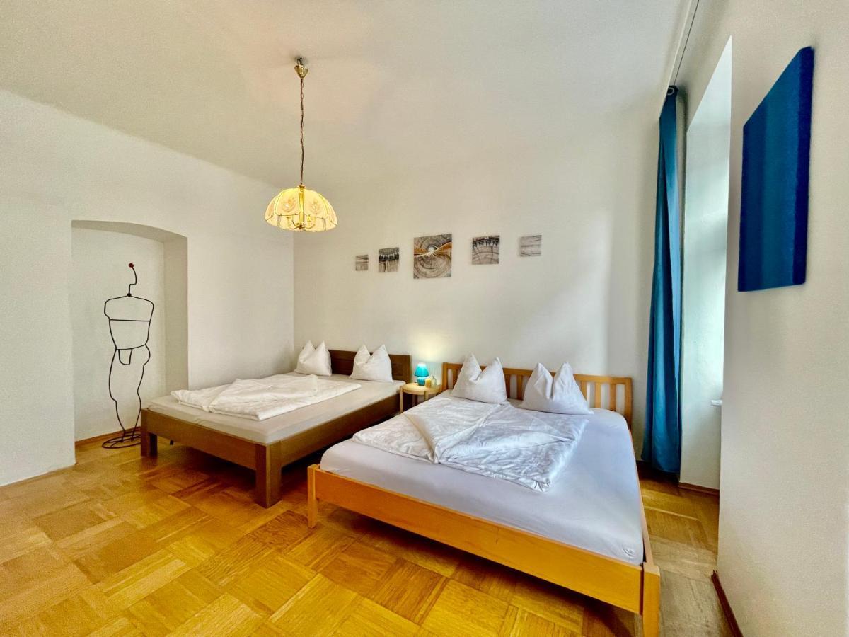 Nice Close To City Center Apartment Vienna