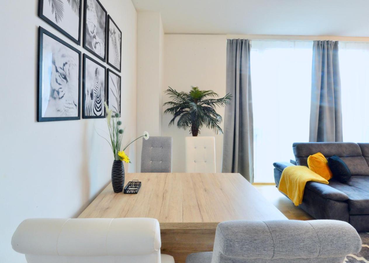 Apartment Skyscraper-feeling With Parking Nearby Vienna